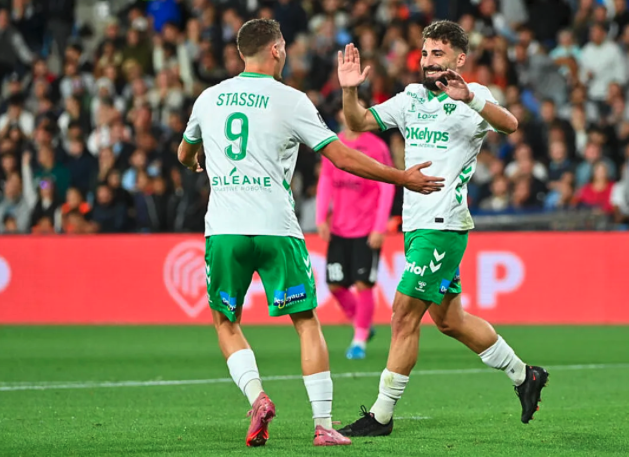 Jelnivo pour sortir les Poubelles