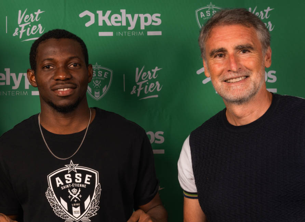 Photo: Poteaux Carrés AS Saint-Étienne Teammate Ben Old Praises Augustine Boakye